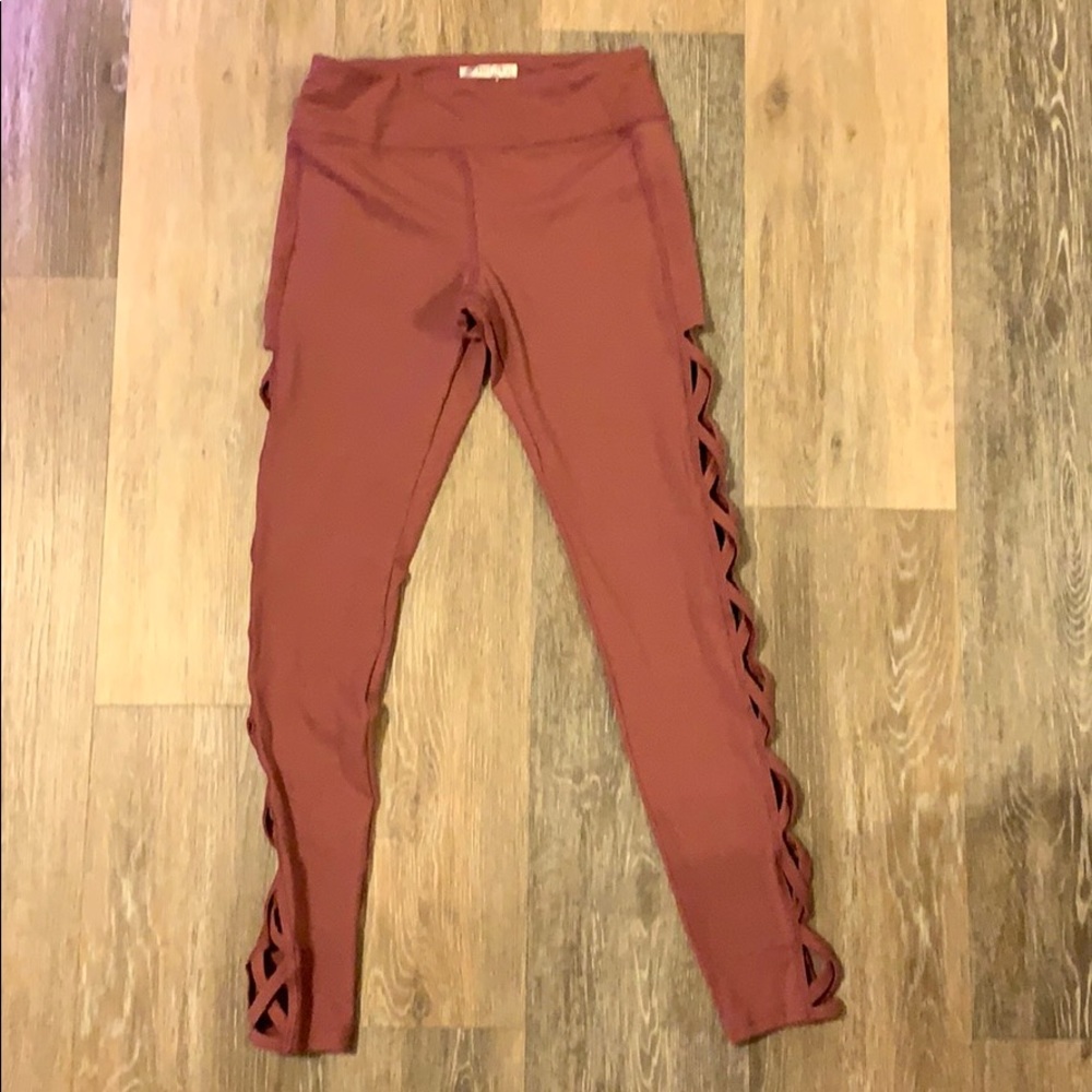 Forever 21 Mauve Leggings ! AMAZING CONDITION❤️❤️